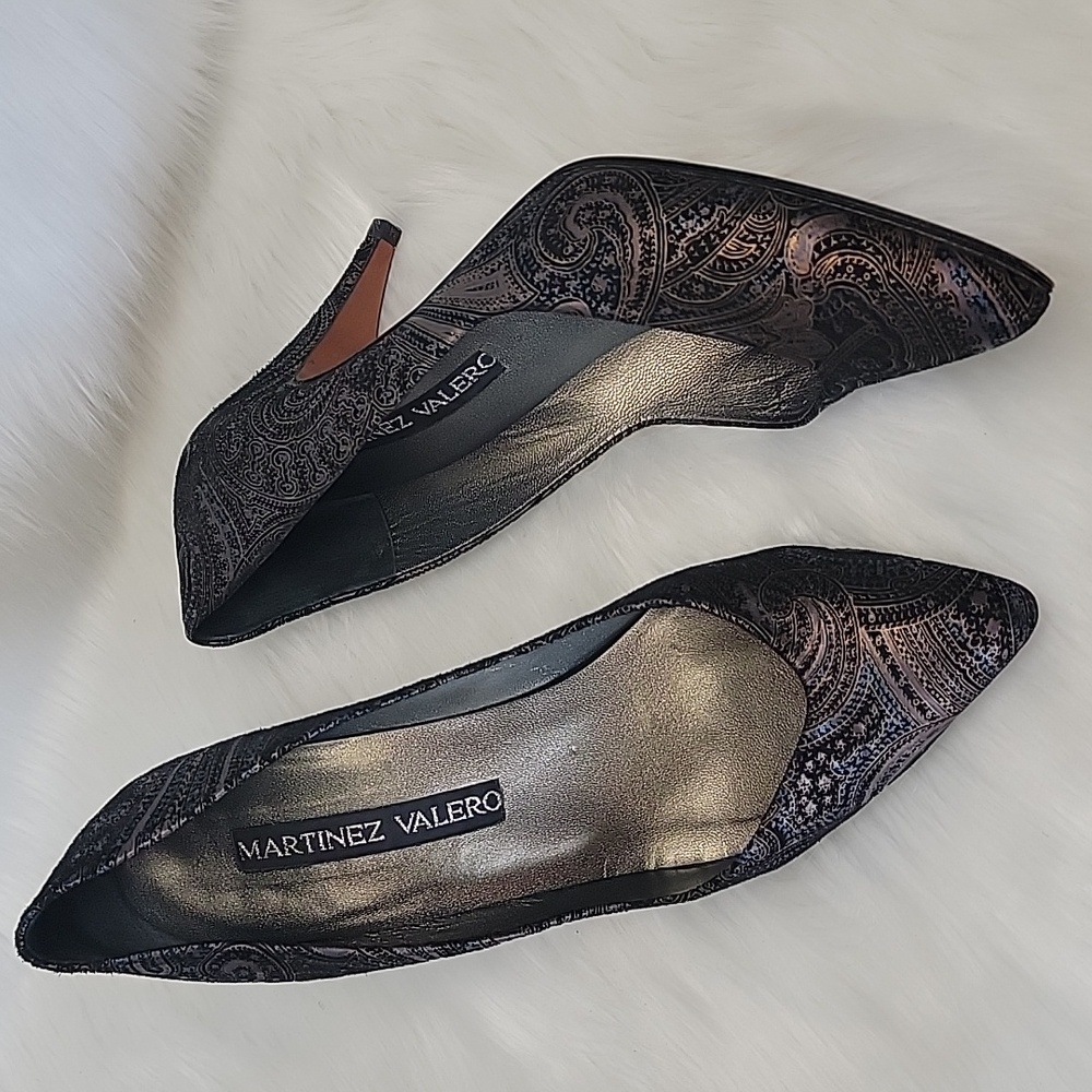 MARTINEZ VALERO Suede Metallic Paisley Printed Pointed Toe Office Preppy Heels